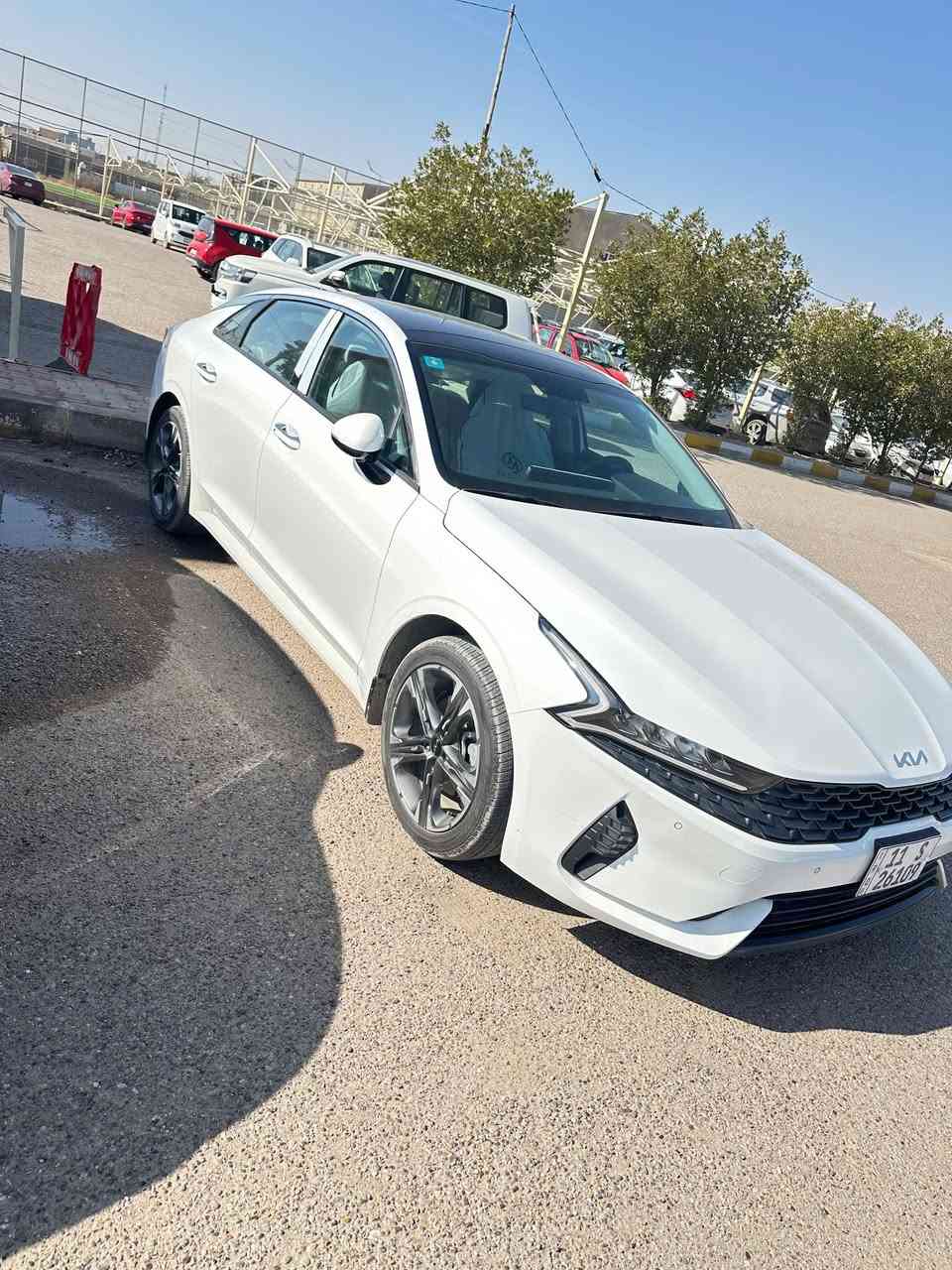 السلام عليكم للبيع k5 2023 خليجي محرك 2000
ماشية 59000كم حقيقي ع وضع الشركه  حتى سبيرها بعده منازل

مكفولة كفالة عامه

سقف بانروما 

بصمه تشغيل وابواب وصندوق 

ويل كـاب5تايرات كروم  18 انج

حساسات  امامي خلفي

كامره وشاشه 

رقم بغداد بإسمي تحويل مباشر 
السعر 220$
وبيها مجال حك الجيه 

سيارة جديده بحاله الزيرووو وبل عافيه ع الياخذها 
وعليها سيرفس شركة كامل بحدود 1000$ هاي هديه وياها

مكان السيارة كربلاء 

للإستفسار
***********
