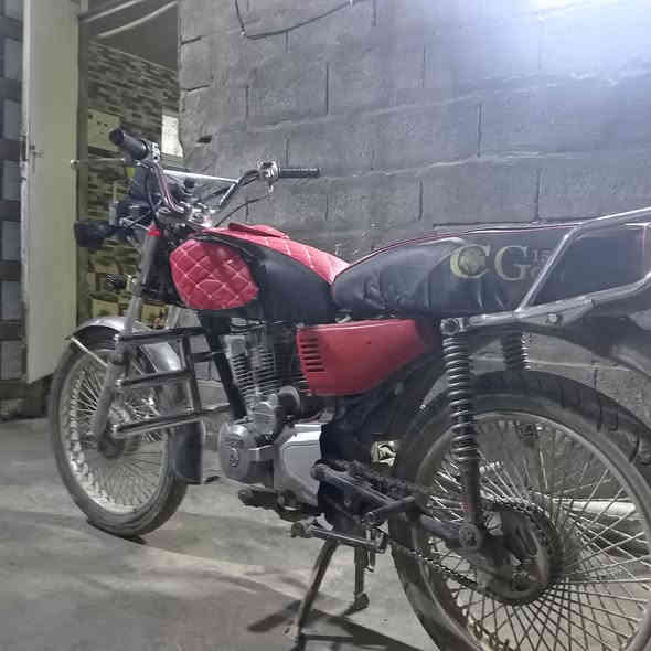 موطور إيراني سيفون نضيف نكره 2020 دشبول تايرات جديد السعر325وبي مجال  الاتصال على الرقم***********9
