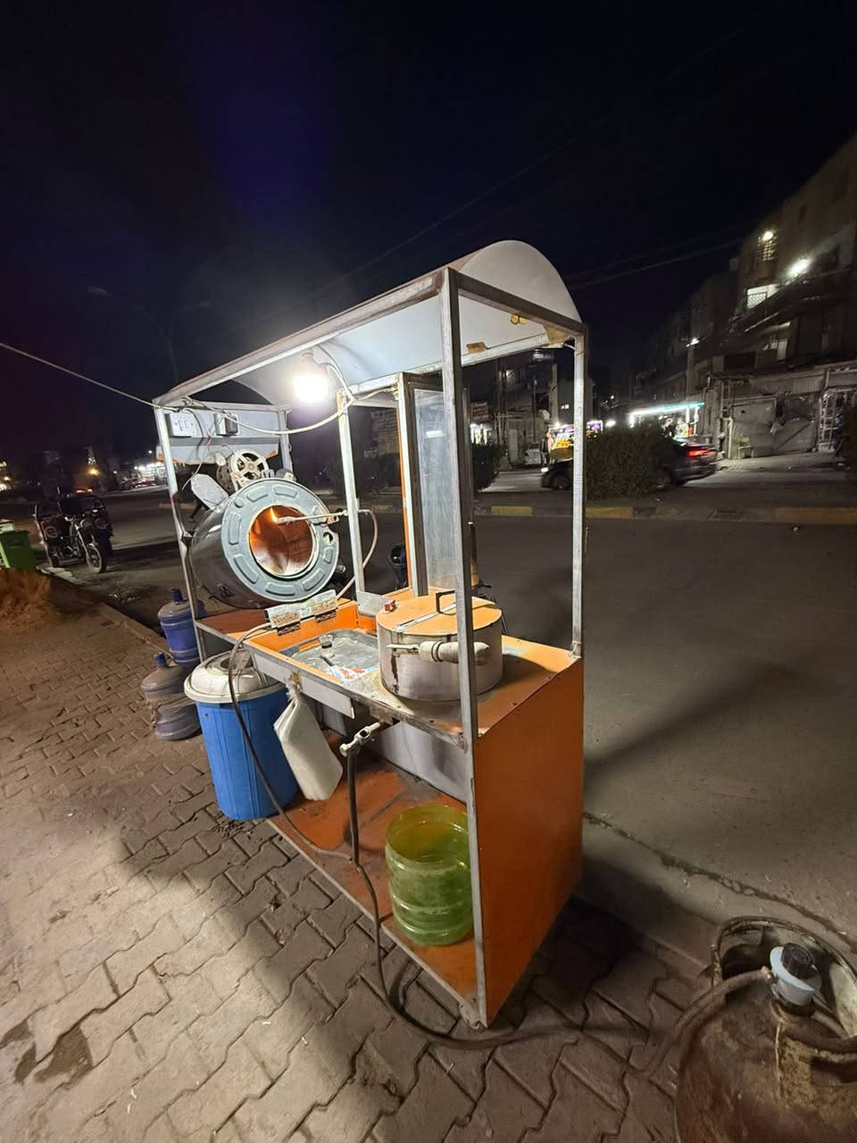 🛑السلام عليكم شباب🛑                                      🌽محمصه وعامله حب وشاميه🌽  
♐️ عربانه ♐️
🥏عربانه نظيفه جداً مابيهه لا خياس ولا كسر وعلى الفحص🥏
💶السعر ٣٠٠ الف💶وبالعافيه ع ياخذها
🏛️مكاني الدوره حي الصحه🏛️
☎️***********☎️متوفر واتساب
