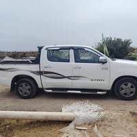 هايلوكس • ٢٠١٢ • ميسان الكحلاء