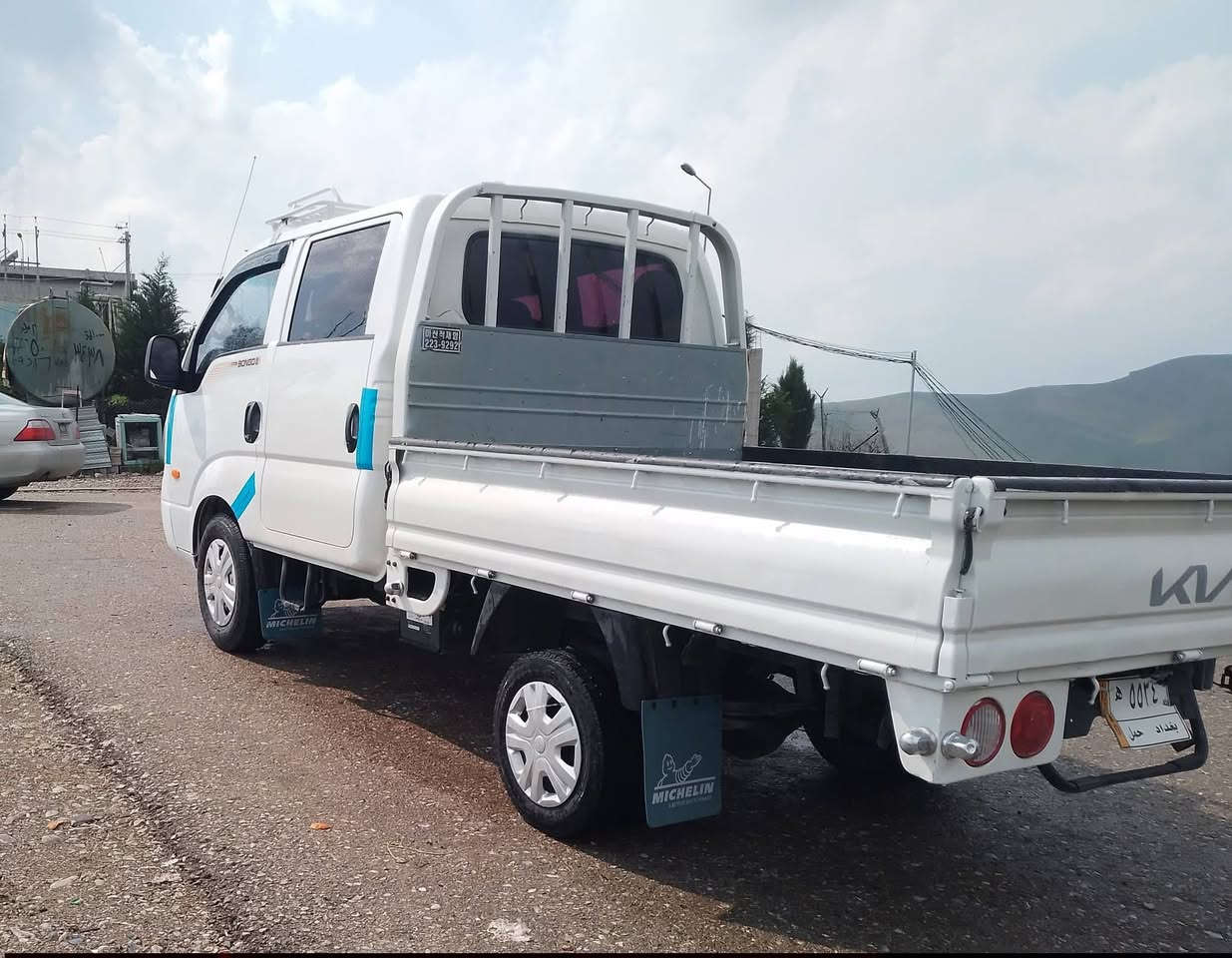 ماشا اللەلەماڵی هەمولایەک 

کیا 2017کراوەبە 2022
مەکینە3000گەورەی ڕەشی انجیکتەر
5دوگمەی فول 
یەکبڕاوە
تەریدوپاوەر
برێک بەستراوە
دەبڵ سەلە 
6تایەی لۆک
بێدەعم لێدراوی 
کوشن هیتەر ئاوێنەکارەبای
 بێ ڕزیوی 
نرخی 
***********
***********
