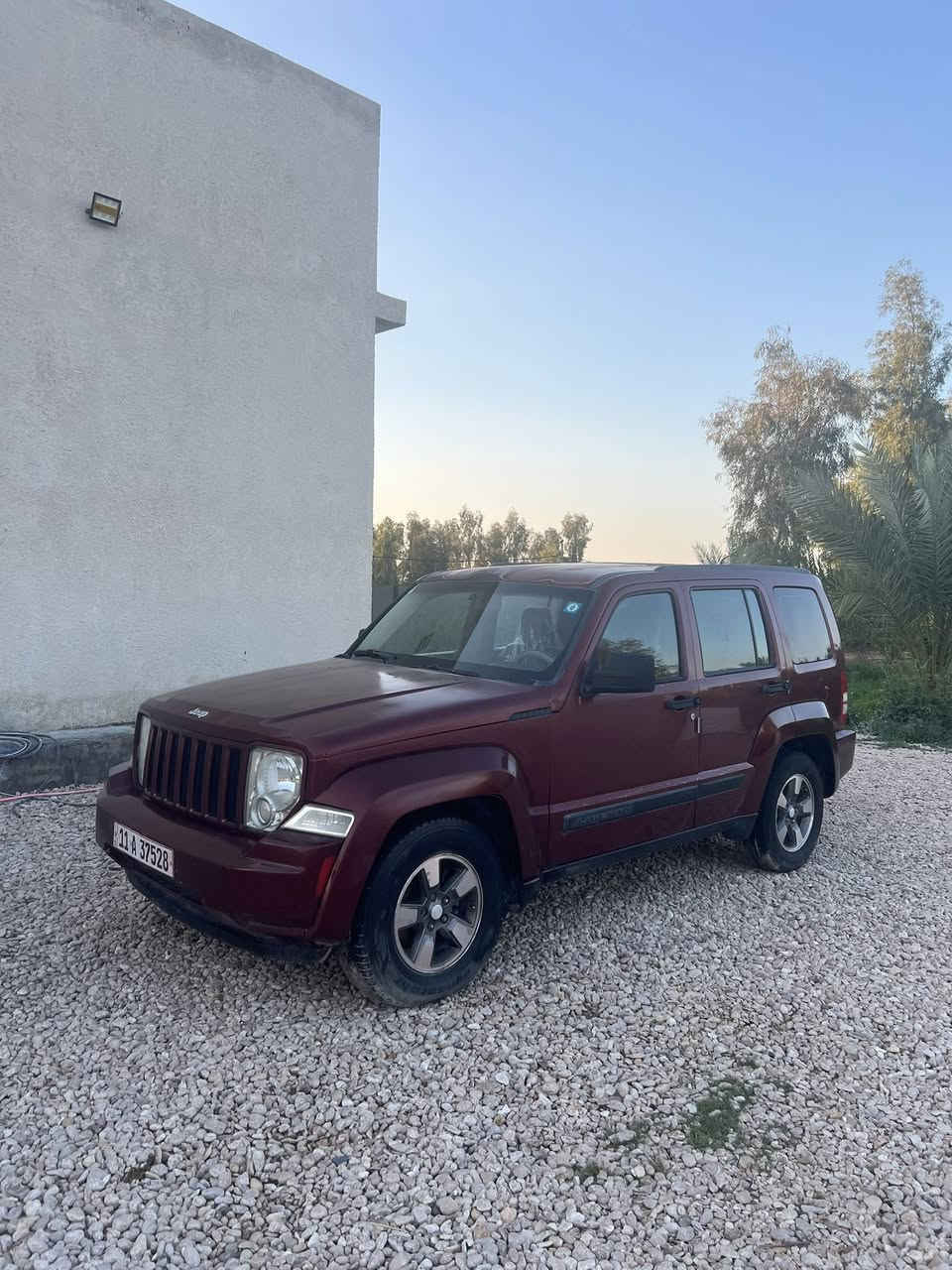 جيب لبرتي ٢٠٠٩
مكينه جديده قبل ١٠ أيام مبدلها 
كير نضيف 
حداديه نضيفه 
تخم تاير جديد 
سياره بلاديه وبدون حادث 
باسمي وسنويه جديده 
سعرها ٧٧
مكاني بابل 
***********
