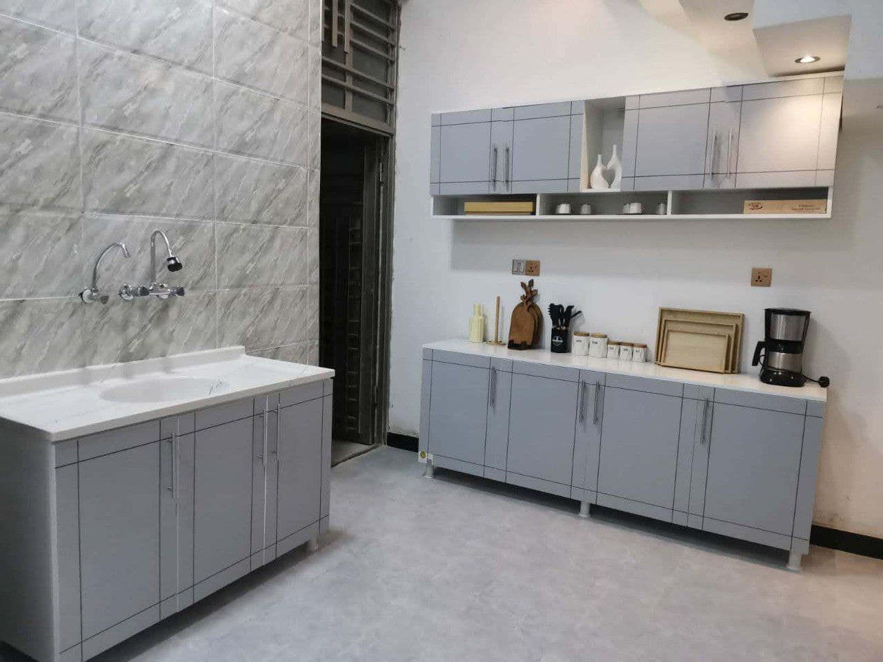 كاونتر ارضي وملحق مترين وسنك متر و20

خشب mdf السعر 260 الف 🤎💫


**إذا كنت صاحب هذا الإعلان وتريد حذفه لأي سبب، رجاءا أرسل رسالة إلى الدعم الفني**