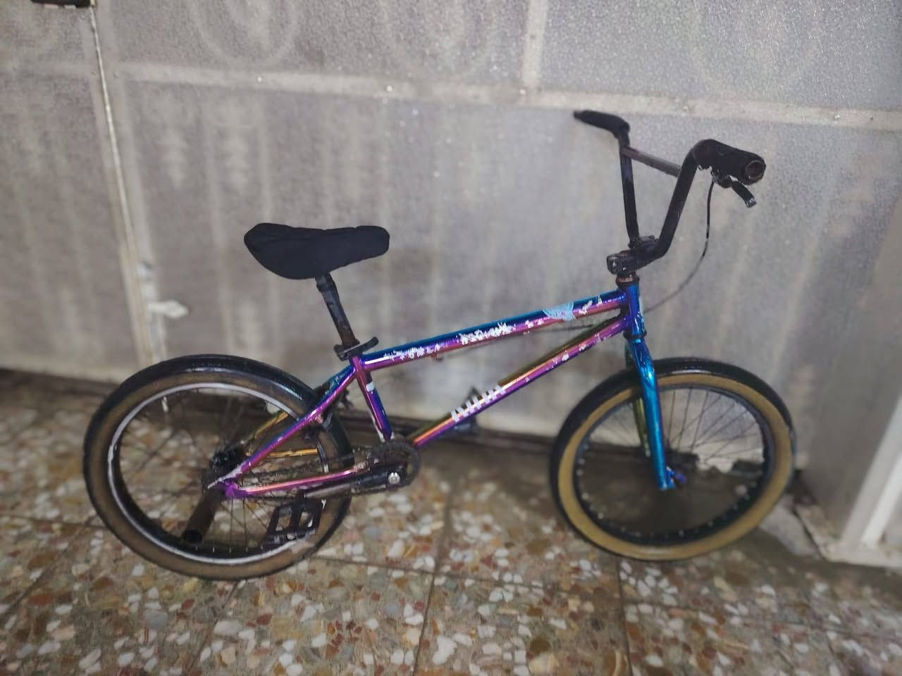 السلام عليكم بايسكل BMXللبيع مكاني بغداد السيديه السعر 185


**إذا كنت صاحب هذا الإعلان وتريد حذفه لأي سبب، رجاءا أرسل رسالة إلى الدعم الفني**