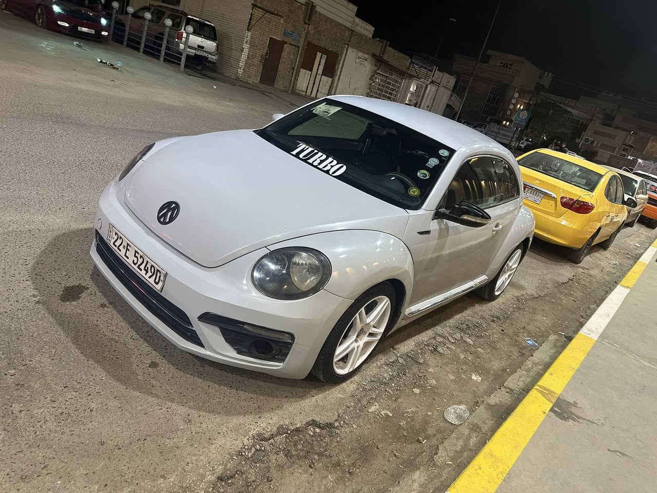 السلام عليكم بيتل 2017 بيها صبغ صفحة وبنيد للبيع او مراوس السعر 108 وبيها مجال مكاني بغداد الرقم *********** سيف
