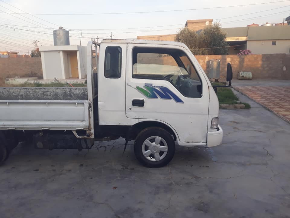 السلام عليكم كيه فونتيره مامسجل موديل ٢٠٠٠ كير محرك اكسن شرط  مشيط استيرن جديد كهرباء شقال السياره جاهزة صدر نضيف مكان السيارة الشرقاط اخون البيع نقد عتضر عن المروس السعر ٢٤ وبيه مجال ملاحضه السيارة ما مسجل رقم هاتف ***********
