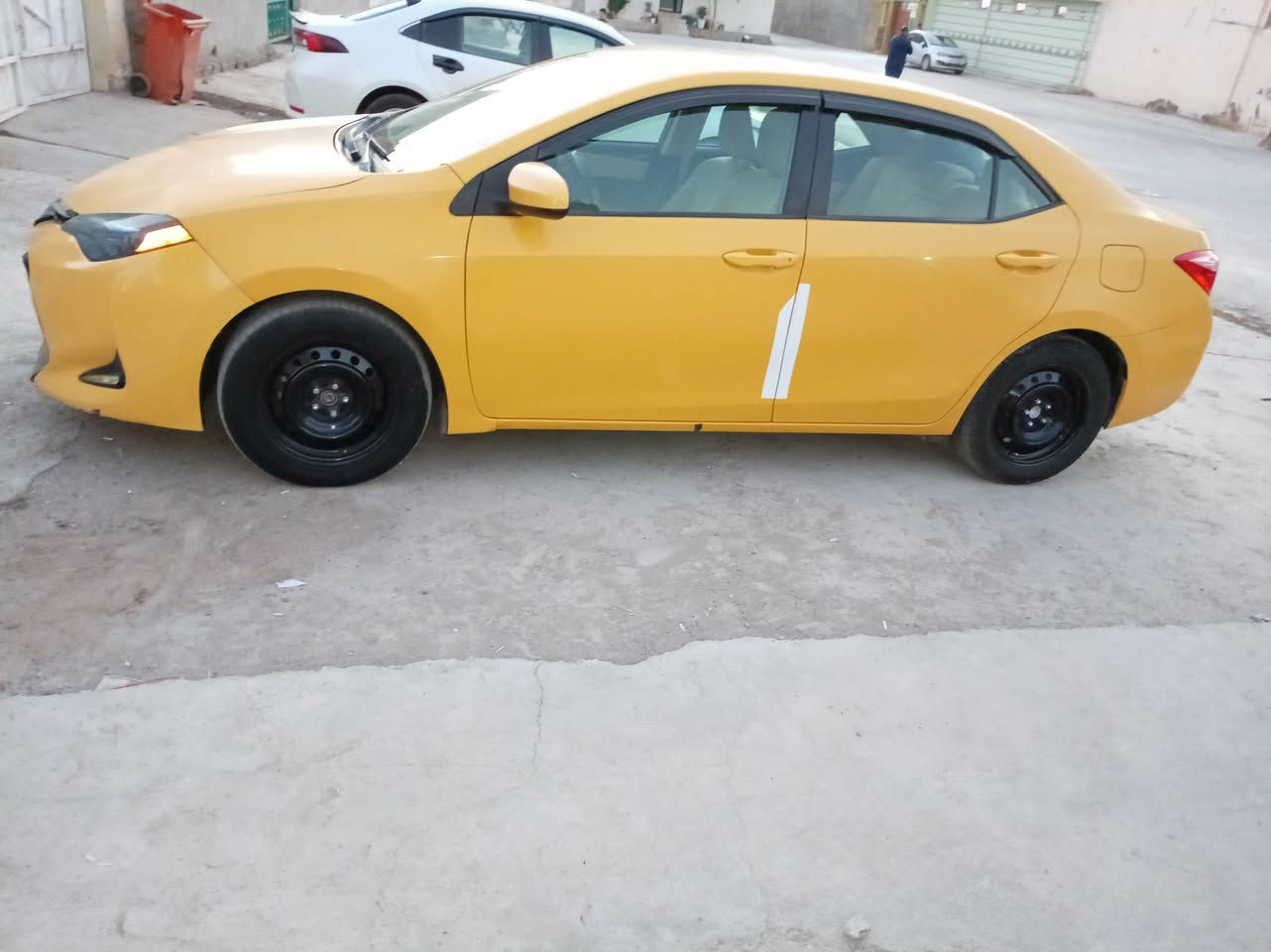 متاح كورلا 2019 رقم بغداد صورت الحادث موجود سونار هم موجود تدفئه تبريد مكينه خير من الله حجر بيئه موجود بدون ايرباك بدون دواخل ويل جديد منضومه غاز بس يهه صوت بل كير بس اول ما تمشي السياره المكان ديالى جلولاء *********** ♥️السعر 140$
