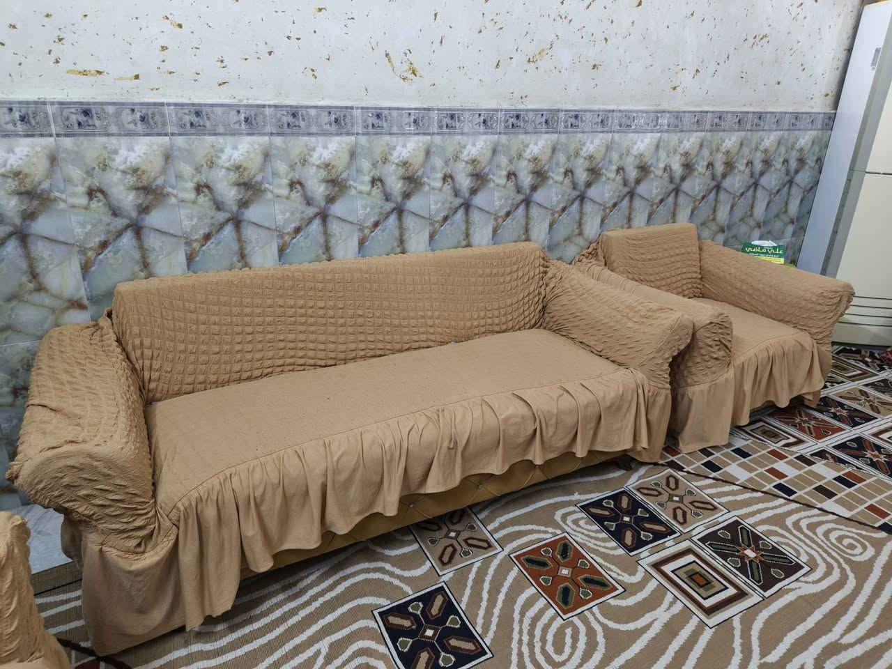 تخم 10 مقاعد للبيع سعره 150 الف بيع مستعجل مكاني بغداد شعله رقم ***********
