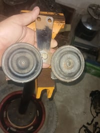 هورن سيدان • فيشة سوداء وحمراء • مكفول دكة