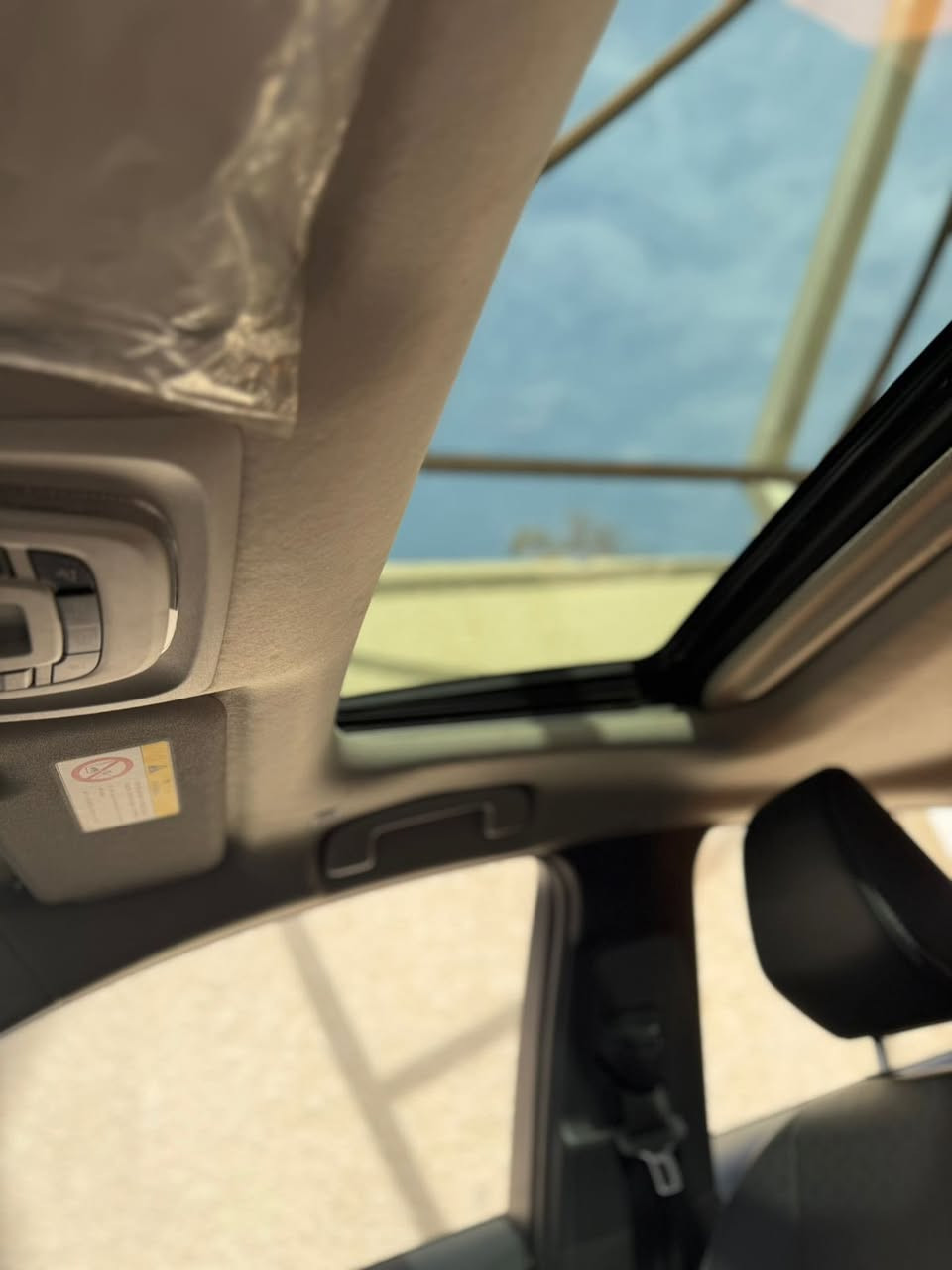 كورلا هايبرد موديل ٢٠٢٥ ماشية ٩ الف كيلومتر 
مكفولة كفاله عامه 
السعر : ١٥٩ ورقة مجال بسيط جداً 
***********
بغداد . الكاظمية . شارع اكد
