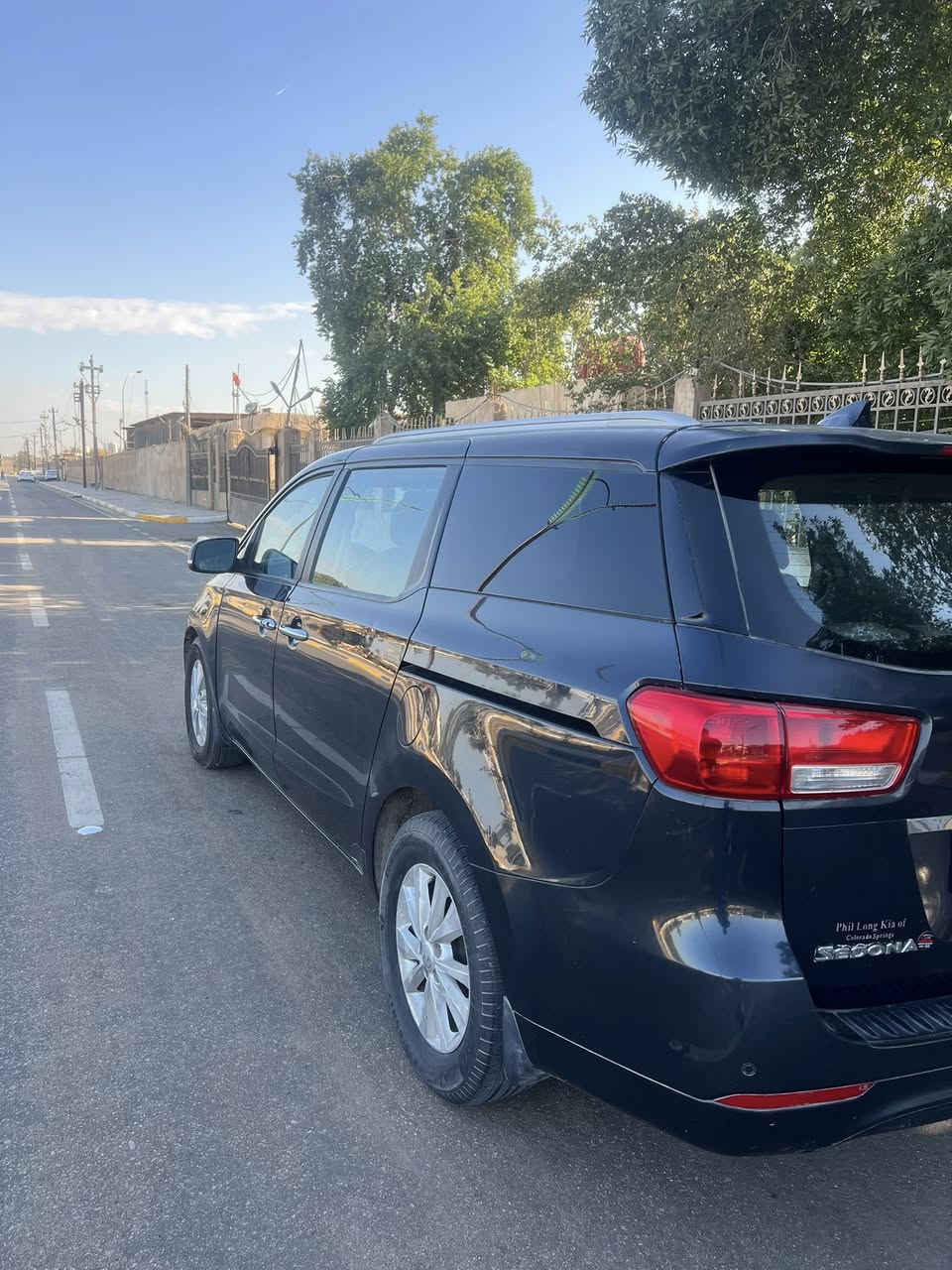 سلام عليكم
كيا سيدونا مديل 2017 فئة XL فول عدة الفتحة مري شفط أشاير ترحيب بيبان كهرباء شاشة تحكم ستيرن حساسات امامي خلفي كامرة 8 راكب كشنات جلد وبيهة خير من الله بعد مواصفات رقم أربيل رقم مميز 

الحادث كما موضح في الصور قطعتين وبيهة قطعتين كلير فقط اثر شخوط 

السيارة دكة جاكوك بشاصي ماكو 

مكاني كربلاء 

السعر 185 وبيهة مجال للطيبين 

***********
