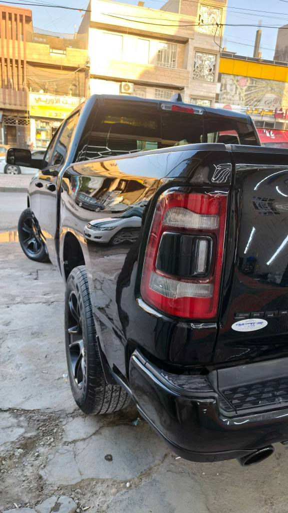 ‏Dodge ram sport black package 2020 clean title 
‏دودج رام سبورت بلاك باكج ٢٠٢٠ باب طويل بدي قصير  كلين تايتل وارد كندي 
‏ماشيه ١٢٣ كيلو 
‏مواصفات لمتد 
‏دواخل جلد 
‏مكينه ٥٧٠٠ 
‏شاشه كبيره
‏رادار 
‏نقطه عمياء  
‏تبريد و تدفئة مقاعد 
‏بانوراما
‏دوسه كهرباء
‏هواي مواصفات بعد ممذكوره
‏رقم اربيل باسمي 
‏السعر $340 وبيها مجال 
‏الدوره شارع الشرطة 
‏***********
‏‪***********‬ بغداد, العراق
