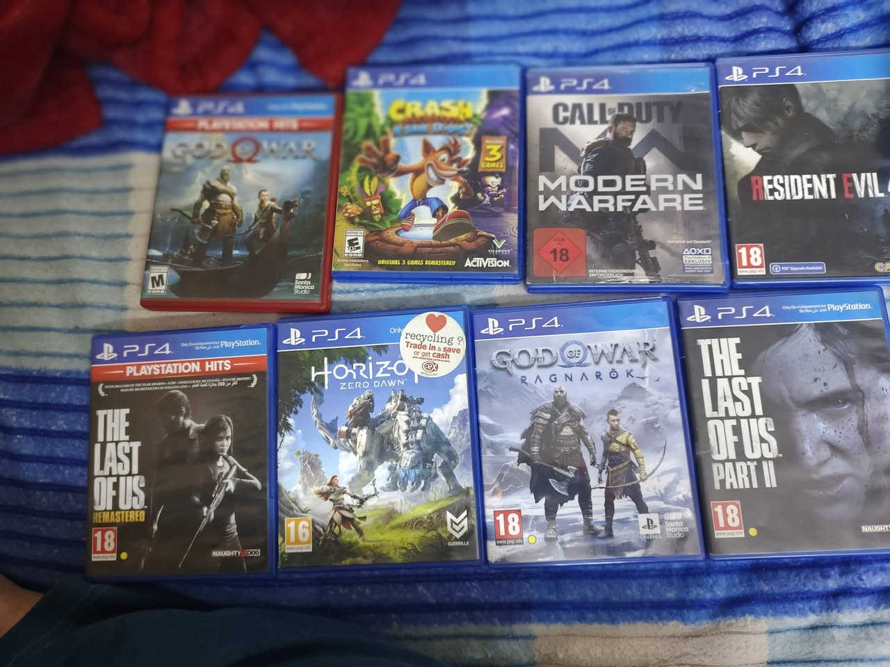 السلام عليكم ورحمه الله وبركاته للبيع 11 قرص البلاي ستيشن 4 النظافه حلوه السعر 130 مكانه بغداد مدينه الصدر الاستفسار*********** ما عندي توصيل
