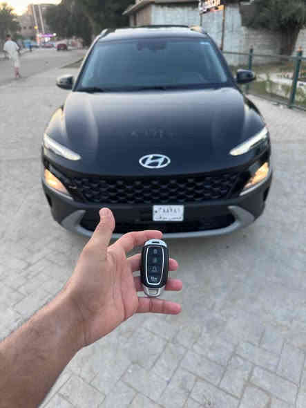 ‏HYUNDAI KONA -2023
‏
‏هونداي كونا   2023
‏المسافة المقطوعه 37463mi
‏اللون . اسواد   
‏محرك. 2000cc
‏الموديل 2023
‏
‏                  ======= الاضافات👇👇 ======
‏
‏فتحة 
‏ شاشة كبيره نفكيشن 
‏بصمة .
‏رادار امامي
‏ مانع تصادم
‏تحديد مسرب .
‏نقطة عمياء .
‏كاميرا خلفيه
‏كراسي جلد  .
‏طارة مدفية .
‏كراسي مدفية
‏مثبت سرعة
‏تحكم ستيرنج
‏نظام قيادة ذاتية 
‏تشغيل عن بعد سياره 
‏شاحن وايرلس
‏هاند بريك كهربائي
‏حساسات خلفيه
‏اضويه اماميه زنون LED
‏كشافات ضبابي LED 
‏اضويه خلفيه LED
‏نظام GPS+ خرائط 
‏3 انظمة قياده Sport /ECO / Normal
‏بلوتوث 
‏مدخل AUX + USB
‏سيارة فوول مواصفات
‏بسمي و تحويل ثاني يوم 
‏سيارة مصلحة و كامله بدون رقم
‏العنوان : بغداد الدورة المهدية الثانية
‏باقي تفاصيل ***********
‏
