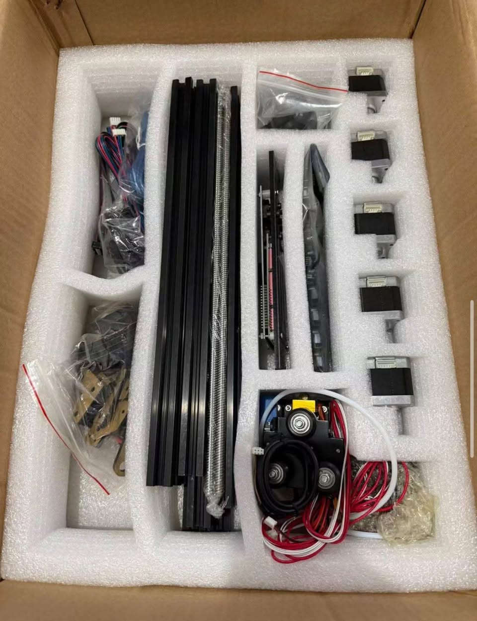 3d printere tronxy x3 
Hala la bashtren 3d printarakan 
Printraka kapsa nakraytawa 
Hamu parchakan bxot tedexe 
Printaracge handasya 
Daway 180 hazare le dakam 
Majaleshe tedaya أربيل, العراق


**إذا كنت صاحب هذا الإعلان وتريد حذفه لأي سبب، رجاءا أرسل رسالة إلى الدعم الفني**