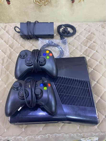 السلام عليكم
اكس بوكس 360 الجهاز نضيف وشغال ميه بالميه مابي اي خلل او مشكله

السعر125بدون عمله رجائاً
 
كامل ملحقات مع جوستكين 
 مع هارد250 كيكا

العاب الجهاز  بي ٦٧ لعبه من اقوى الالعاب
جي تي
ريد ديد 
بلاك تو
فار كراي
فورزا تو
ماين كرفت
وغيرها من الالعاب 
مكاني بصره معقل الابله بضهر جامع سيد علي *********** البصرة
