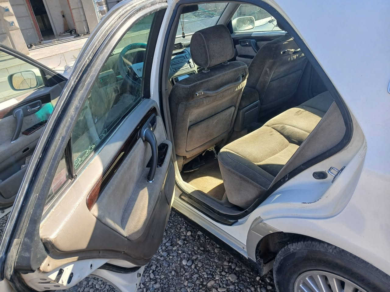 ملكه للبيع محرك ديفور والشراي يتصل ويدلل *********** ويرهم مراوس
