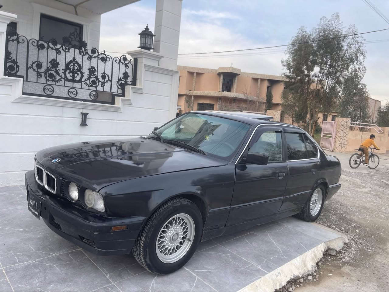 ئارم پلاستیک هەولیر بەشەرت
گیر تۆماتیک  گیرومەکینەو سەرفو بوخارو کامل کارەبایی بەشەرت
موسو براوە بەشەرت پیشو پشت کەپس
سلایت 
جام کارەبا 
تەبرید ساردو گەرم 
دەبل ئیرباگ 
٧کەلەو فۆرمیکە. 
چرکەو گەلای لی فریدە 
سعری خوار هەموو بازار  ٣٢مەجال 
ئالو گۆرەکەم لەسەر دل گرتن 
*********** وەتساپو فایبەر كويسينجاك, أربيل
