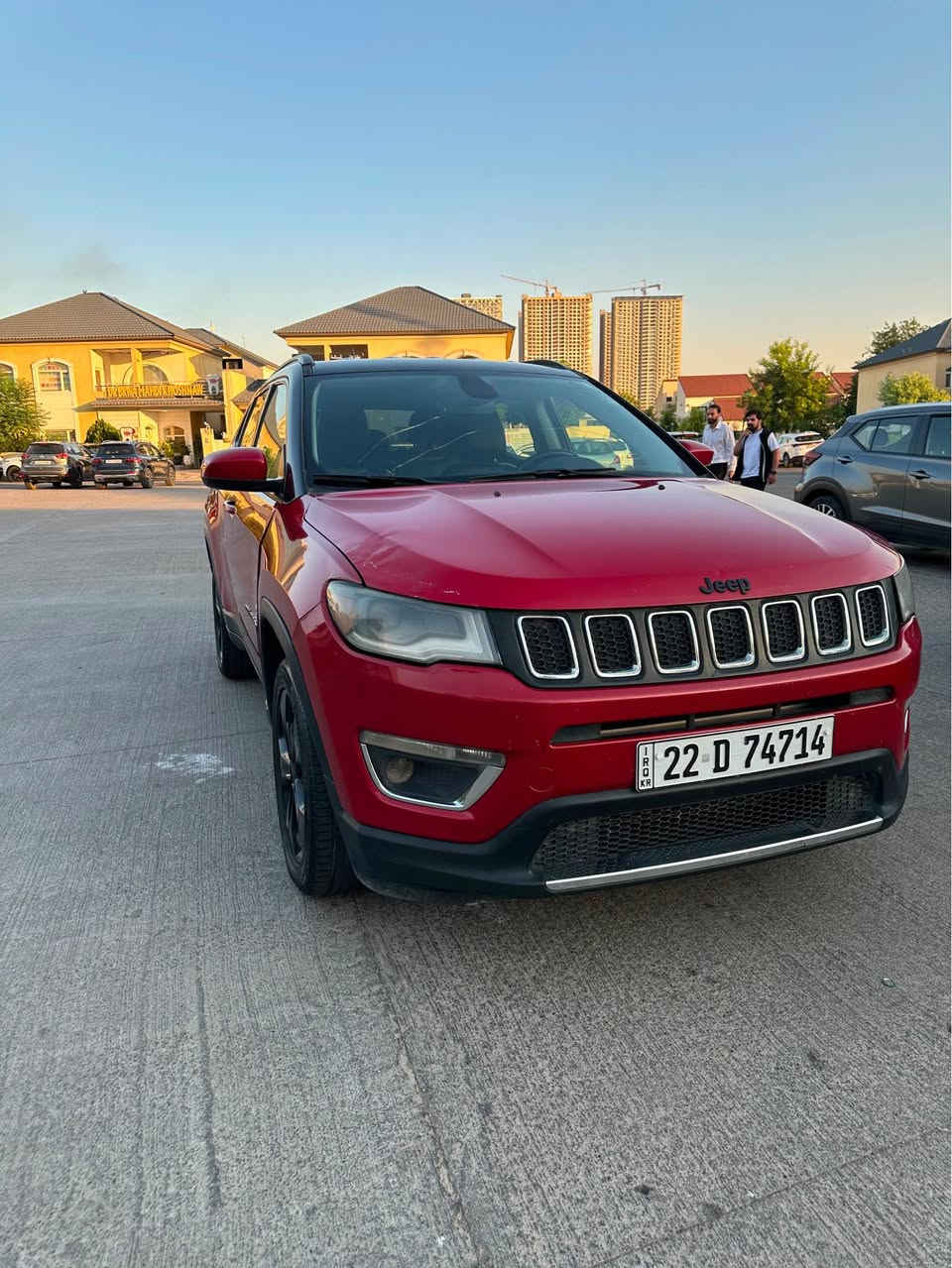 مكلف بالنشر خابر و تدلل
جيب كومباس فئه الاولديتو موديل ٢٠٢٠
رقم اربيل 
سقف بلادي اسود 
اربع انظمه قيادة ودفع رباعي 
سيارة جاهز بدون اي نقص 
وبدون ايرباك حادث جاملغين امامين فقط وبدون دواخل
رقم الشاصي 3C4NJDBB8LT145335  
ماشيه ٥٠ الف قابل للزيادة
مكانها اربيل او صلاح الدين
السعر ١١٨ وبيها مجال حيل بسيط
تفاصيل اكثر
 ***********
اخوان كافة التفاصيل مذكورة من ضرر و سعر ومشي و حادث كركوك, العراق
