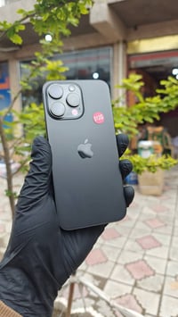 آيفون ١٥ برو ماكس • ٥١٢ • كفر وكيبل اصلي