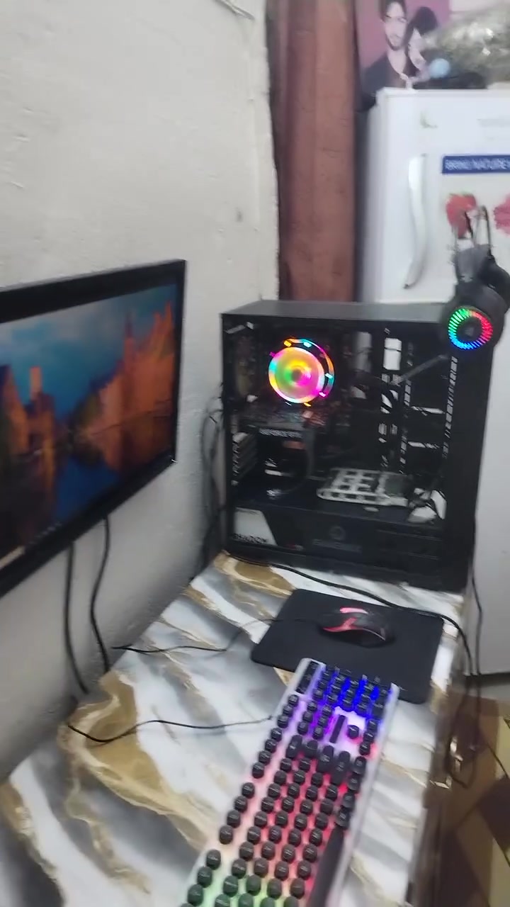 Xion 2620 V3 سلام عليكم حاسبه كامله شاشه كيبورد وموس وسماعه 325 الف وبيها مجال
كرت GTX1660. 4G
,رام 16DDr 
M. 2.    120
HHd.500
بور 550.  Mass ***********
