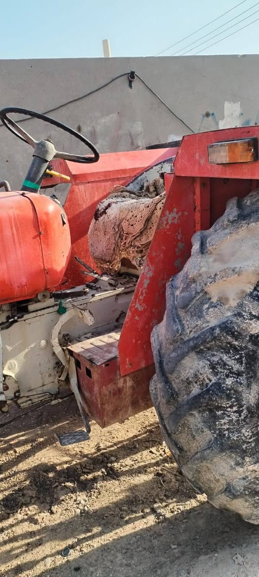 السلام عليكم دركتل عنتر للبيع وراها عربانه فقط مكينه جاهزه ومرتبه ميسان ناحيه المشرح الاتصال على الأرقام +***********
***********
مكلف بالنشر
