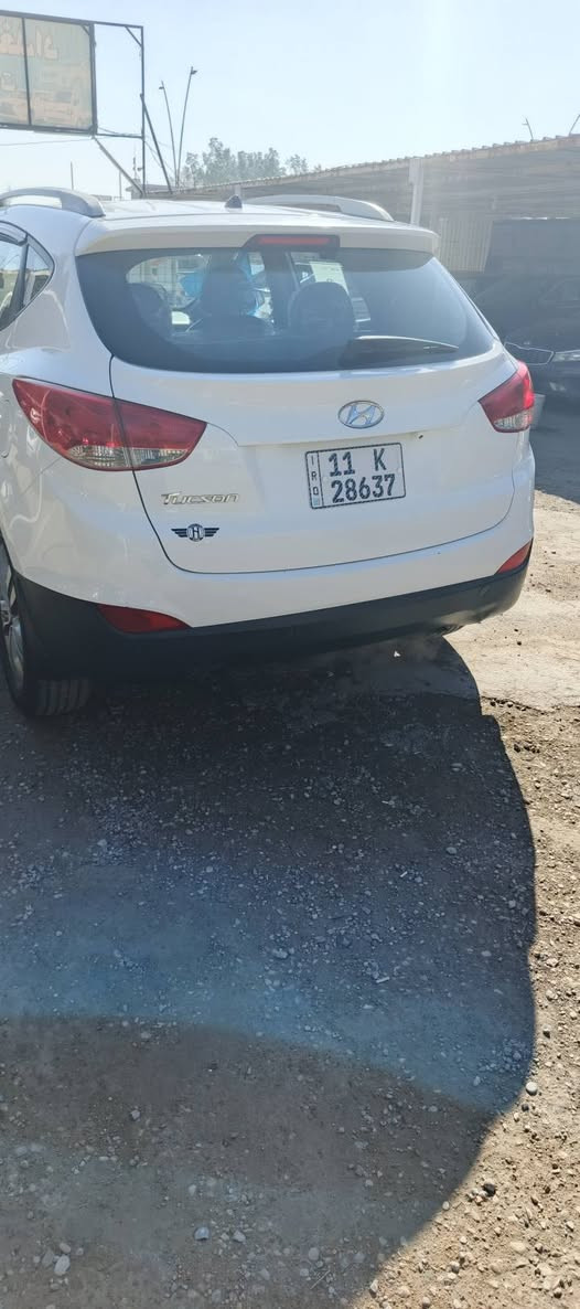 السلام عليكم البيع توسان  2015
خليجي مكفوله بيها شويه بارد وبيها بل هلال الخلفي 
شويه صبغ سونار بل منشور سعر 150وبيها مجال 
ديالى جديده الشط تفاصيل ***********
