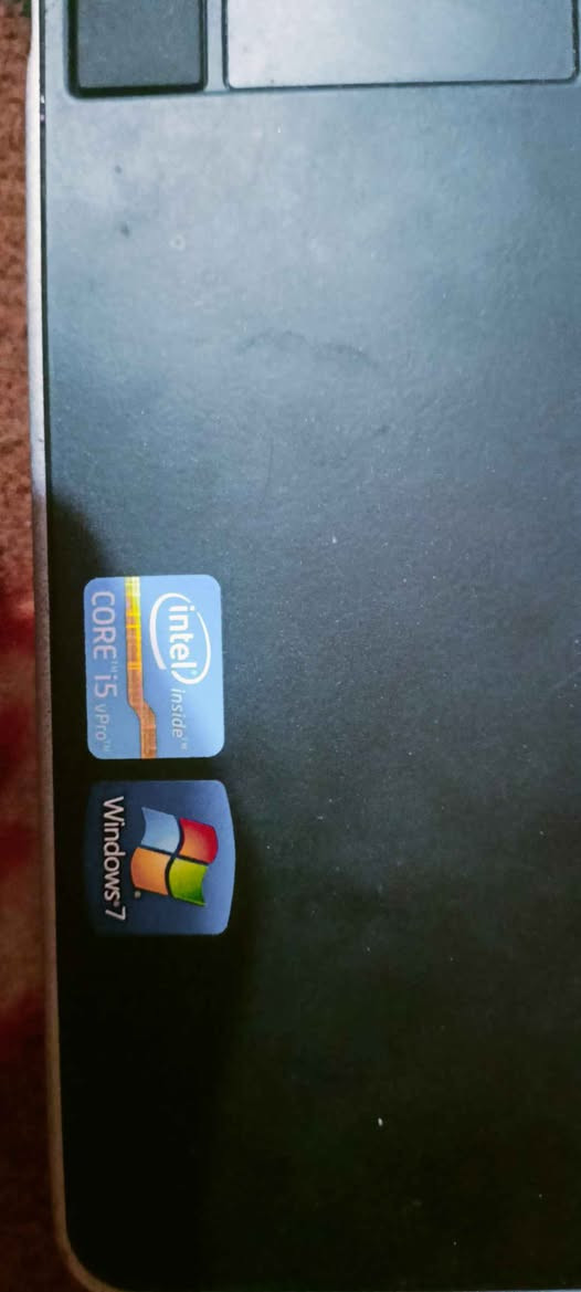 حاسبة معه كيبورد اصلي بي ضمان سنه السعر 80 الف بيهه هارد ذاكرته 256تقريبا كربلاء, العراق


**إذا كنت صاحب هذا الإعلان وتريد حذفه لأي سبب، رجاءا أرسل رسالة إلى الدعم الفني**