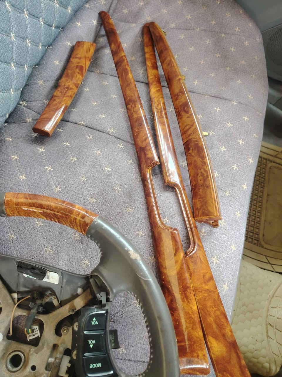 سلام عليكم صاجيات سوناته البيع موديل 10 /9/11 /  تخم كامل المكان كربلاء طوريج هاذه رقمي ***********
