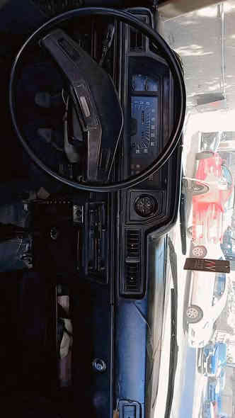 كورونا للبيع موديل 80 
باسمي سياره بلاديه السعر32
تخم تاير مكينه وكير خير من الله 
العنوان بغداد المنصور ***********
