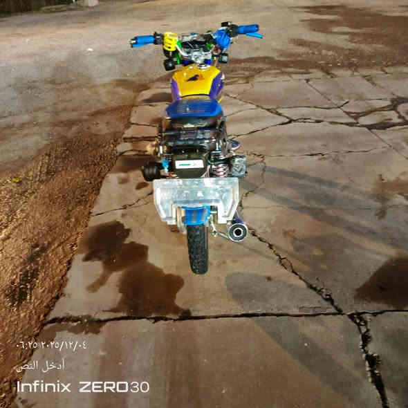 دراجه 4 كير للبيع مابيها اي عيب بس محرك مفتوح مبدل بي وفات فقط سعره 600 بي مجال ***********
