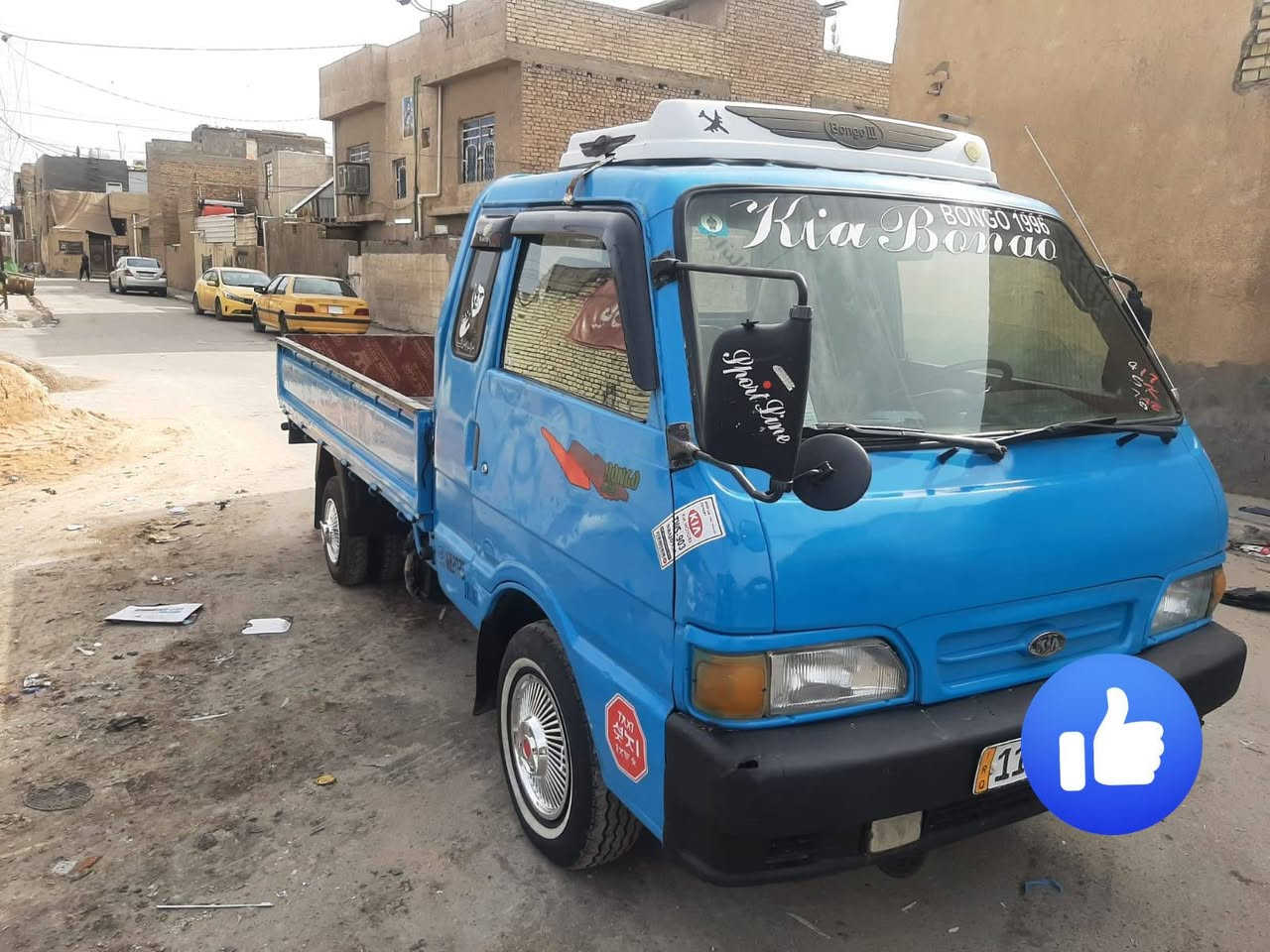 سلام عليكم سيارة بنكو موديل 96 رقم بغداد انكليزي تحويل ثاني يوم مكينه كير حداديه شاصي كفاله بيه مكانات صبغ تخم تايرات جدد كهربائيات كلهه شغاله سعر 62 وبيه مجال لشراي مكاني بغداد الشماعيه قرب سوق الرحمه الاستفسار على رقم ***********
