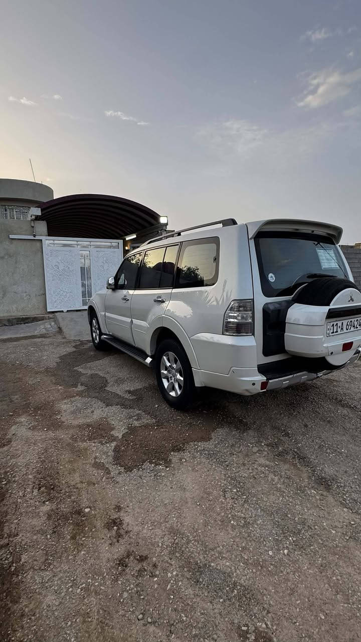 باجيرو حبتور 2010 مكفوله 
حبتور مواصفاتها معروفه 
***********
العنوان واسط الكوت
