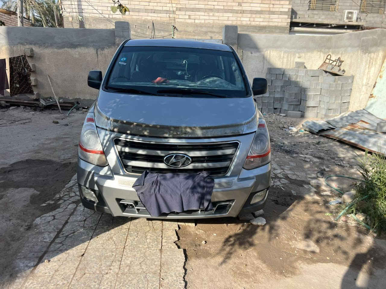 ستاركس موديل 2015اصل كفاله ظربه وتبديل بيه صبغ من كوريا حزام فقط السعر 190وبيها مجال مكينه مجول بيها ترجيع ماي للتواصل ***********
