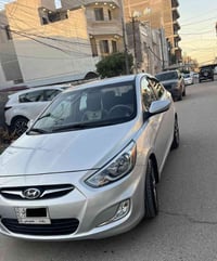 اكسنت  2017 وارد امريكي  محرك 1600 gdi ماشيه ٩٤    الرقم 07705297948 م...