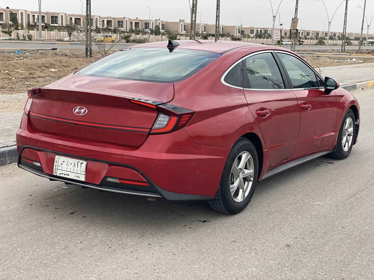 سلام عليكم هونداي سوناتا 2020
وارد امريكي ضرر6 قطع ( بجم خليجي )
محرك 2500
ماشيه 88.000 ميل  
رقم بغداد بسمي 
شاشه كامره خلفيه 
سايد بريك كهربائي
رادار امامي 
قياده اليه 
تحديد مسار 
نقطه عمياء
كامله السياره برغي مناقصهه 
السعر.  ( 125 )
للبيع او مراوس حسب القناعه
مكان السياره بصره 

***********

***********
