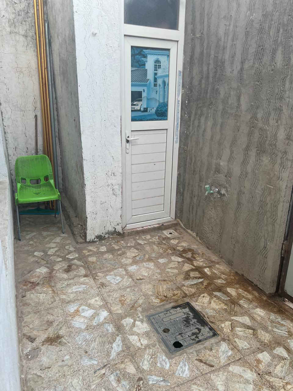 بيت للإيجار

📍 الموقع:
حي النداء – شارع مجمع بيتي
يبعد تقريبًا ٥٠٠ متر عن شارع علوة تفاحة

🏠 مواصفات البيت:
• على ساحة
• مقابل حديقة
• بيت مرتب ونظيف
• موقع هادئ ومناسب للسكن

للتواصل: ***********
