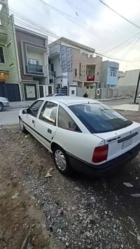 فكترا للبيع الماني عظم صبغ 4قطع السعر 37الشاري يتصل. 07511831181او0771...