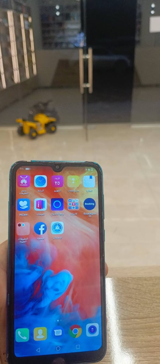 y7 praim
جهاز شغال كامل بس الدكمه مال تشغيل تشكل مرات رادلها تنضيف بس تشتغل مضبوطة 
السعر 35 مع التوصيل قفل
***********
