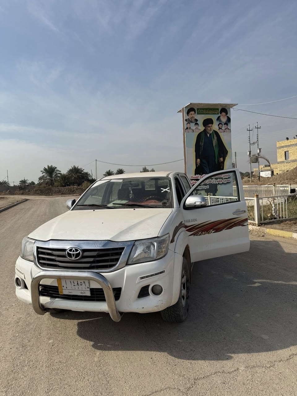 بيكم هايلوكس فور ويل موديل 2014كير اوتماتيك
0778 386 5290.
