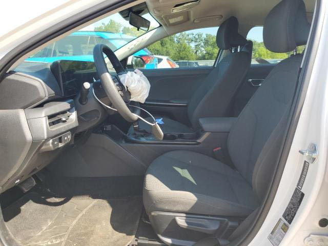 الشلام عليكم و رحمة الله 
من رخصة ادمن الكروب
كيا كي فور ايل ايكس اس /KIA K4LXS 2025
ماشية ١٠ الف مايل بلطريق جاي على عمان موعد وصولها 2025/1/6 مباقيلها اسبوعين سعرها واصل عمان 11,500$ مدفوع الشحن.
السيارة مالتي اني مستوردها مكتب مزادات الغيث بغداد منطقة المشتل.
اني اشحنها ايضاً اوصلها لليوسفيه حسب الرغبة تريد تاخذها بعمان و يتوفر تخليص و ترهم حتى بكتاب الشهداء.
عندي بعد صور شحن بيها ٤٥ صورة للاستفسار الاتصال على هذا الرقم و متوفر واتساب ايضاً ***********
