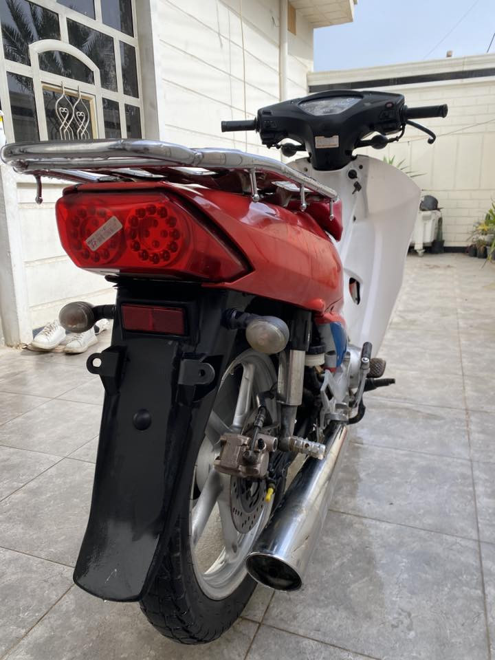 للبيع السعر 600.                                                    اتصل***********
