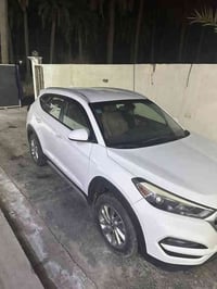 توسان وارد امريكي موديل 2018 ب اسمي مكينه 2400 GDI رقم بغداد انكليزي  ...