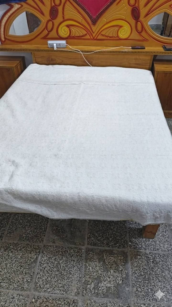 دوشك سفنج نفرين للبيع السعر 50 وبيه مجال مكان نجف شارع كربلاء عامود 173


**إذا كنت صاحب هذا الإعلان وتريد حذفه لأي سبب، رجاءا أرسل رسالة إلى الدعم الفني**