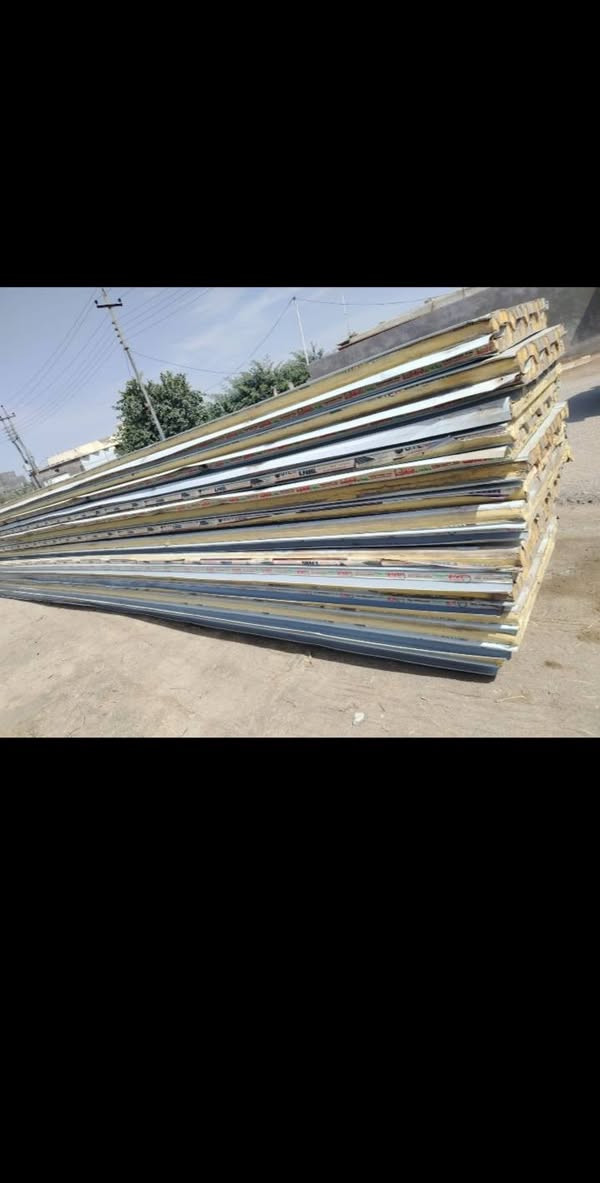 السلام عليكم يوجد سندويج بنل للبيع الطول 10 متر مستعمل قليل العدد 60 قطعه المكان البصره الهارثه ***********
