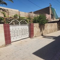 دار للبيع في منطقة الشرطه الرابعه خلف كباب ابو علي شارع مقرنص المساحه ...