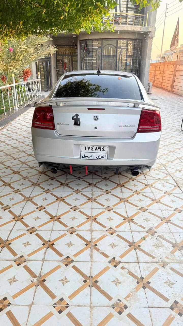 السلام عليكم ورحمة الله وبركاته شارجر مديل 2009 رقم ربيل السعر 90 جاهزه تبريد تخم تاير بيهه باب مبدل او بيهه رش صبق بحزامهه جماليه العنوان ذي قار الفهود ***********
