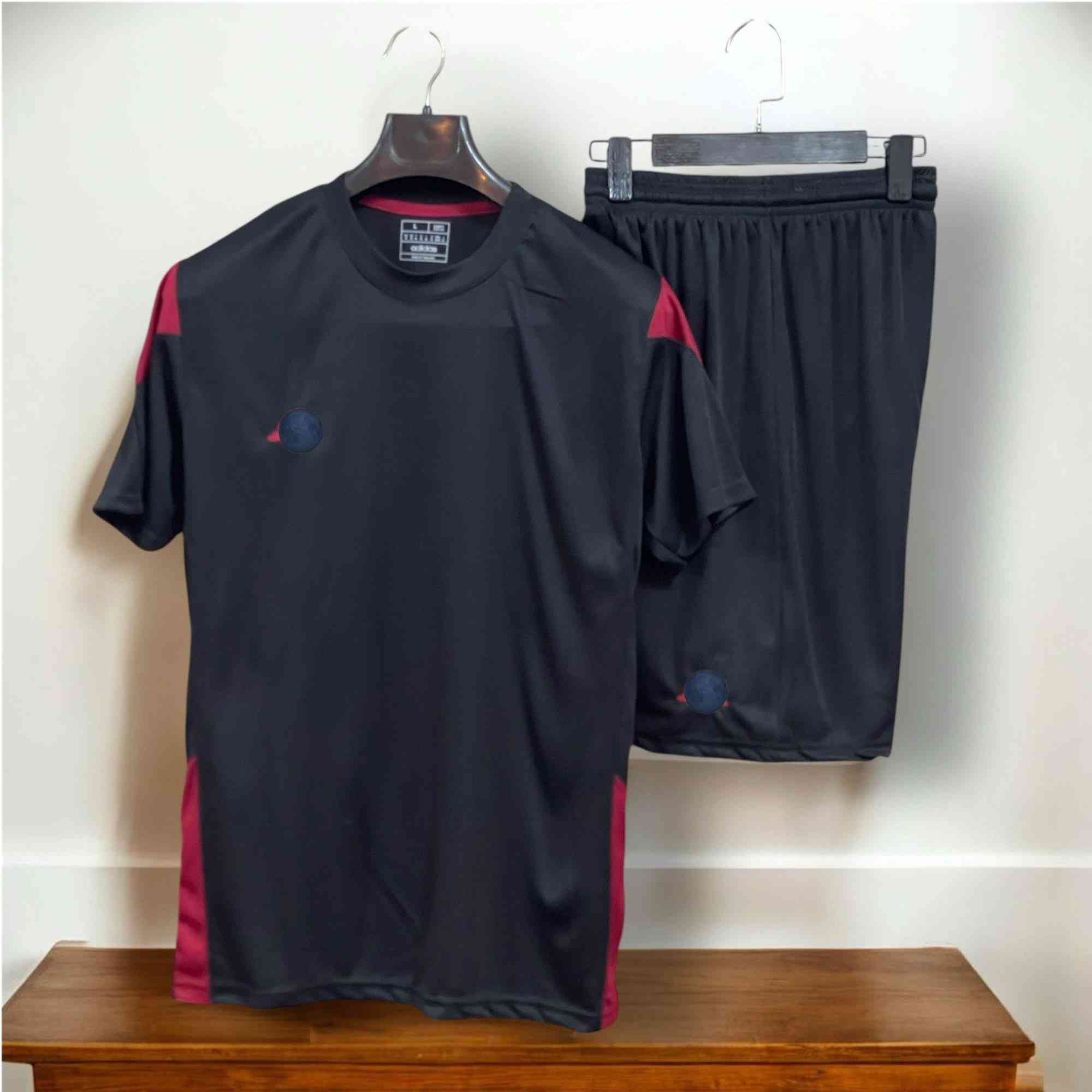 اسعار خياليه لاصحاب المحلات جمله جمله الجمله 🔥🔥🔥
ارخص جمله بالعراق 🔥🔥🔥
سعر الجمله ع الخاص 🔥🔥
دريس وشورت الاصلي 🔥🔥🔥
بدون رقم 
تخفيضاااات 🔥🔥🔥🔥🔥
اذا وصلك الطلب غير البصوره ترجعه بيد المندوب
6 قطع ب 30 الف
12 قطعه ب 60 الف
24 قطعه ب 120 الف

 M L XL XXL القياسات
واتس :*********** 
يوجد توصيل جميع المحافظات
