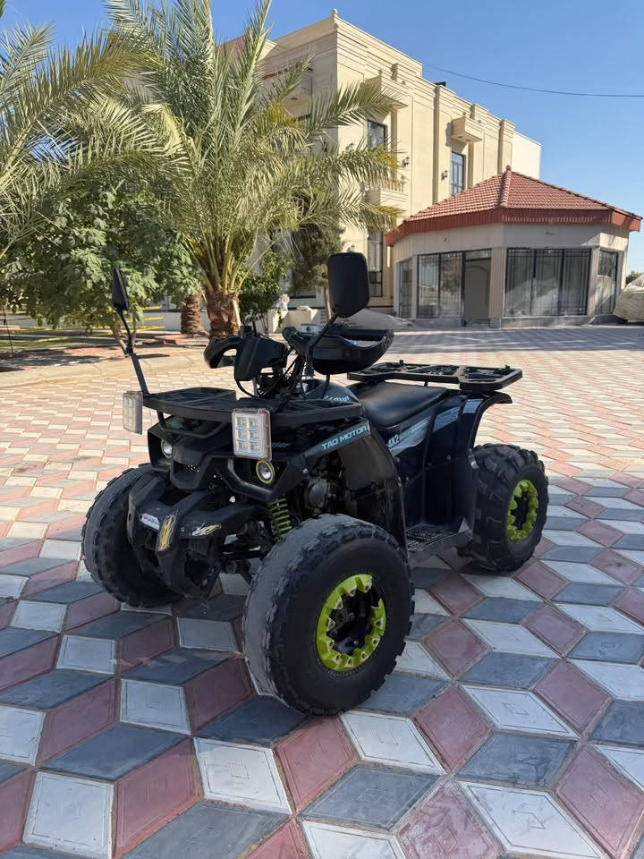 دراجة رباعيه جاهزه ما بيها اي نقص السعر ٧٥٠ وبيها مجال مكانها العلم
***********
***********
