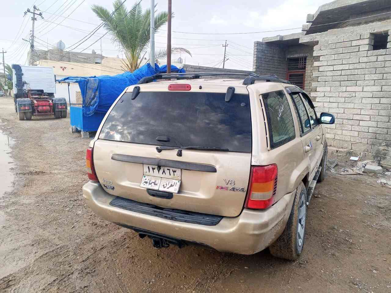 السلام عليكم اخوان من رخصه الدمن سياره جيب شيروكي موديل 2000 السعر. 60 بيها مجال شرط التحويل رقم سليمانيه. رقم الهاتف. ***********
